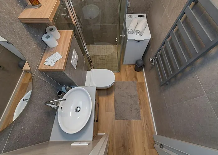 Comfortable 1 Bd Old Town By Hostlovers