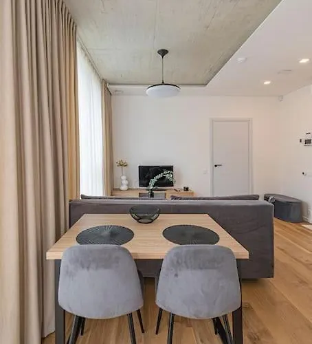 Comfortable 1 Bd Old Town By Hostlovers Kowno