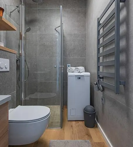 Comfortable 1 Bd Old Town By Hostlovers Apartament Kowno